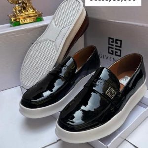 Givenchy Shiny Glossy Shoe - Black